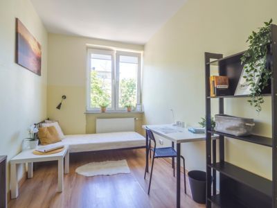 Pokój nr 8 — Grochowa 11