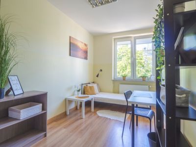 Pokój nr 8, Grochowa 11 — pokój